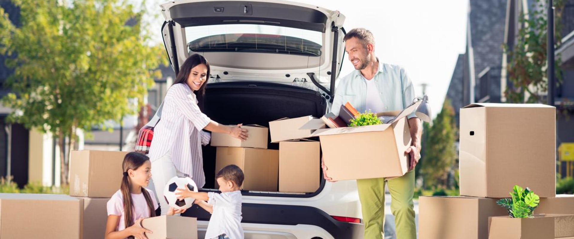 Choosing the Right Moving Company in California